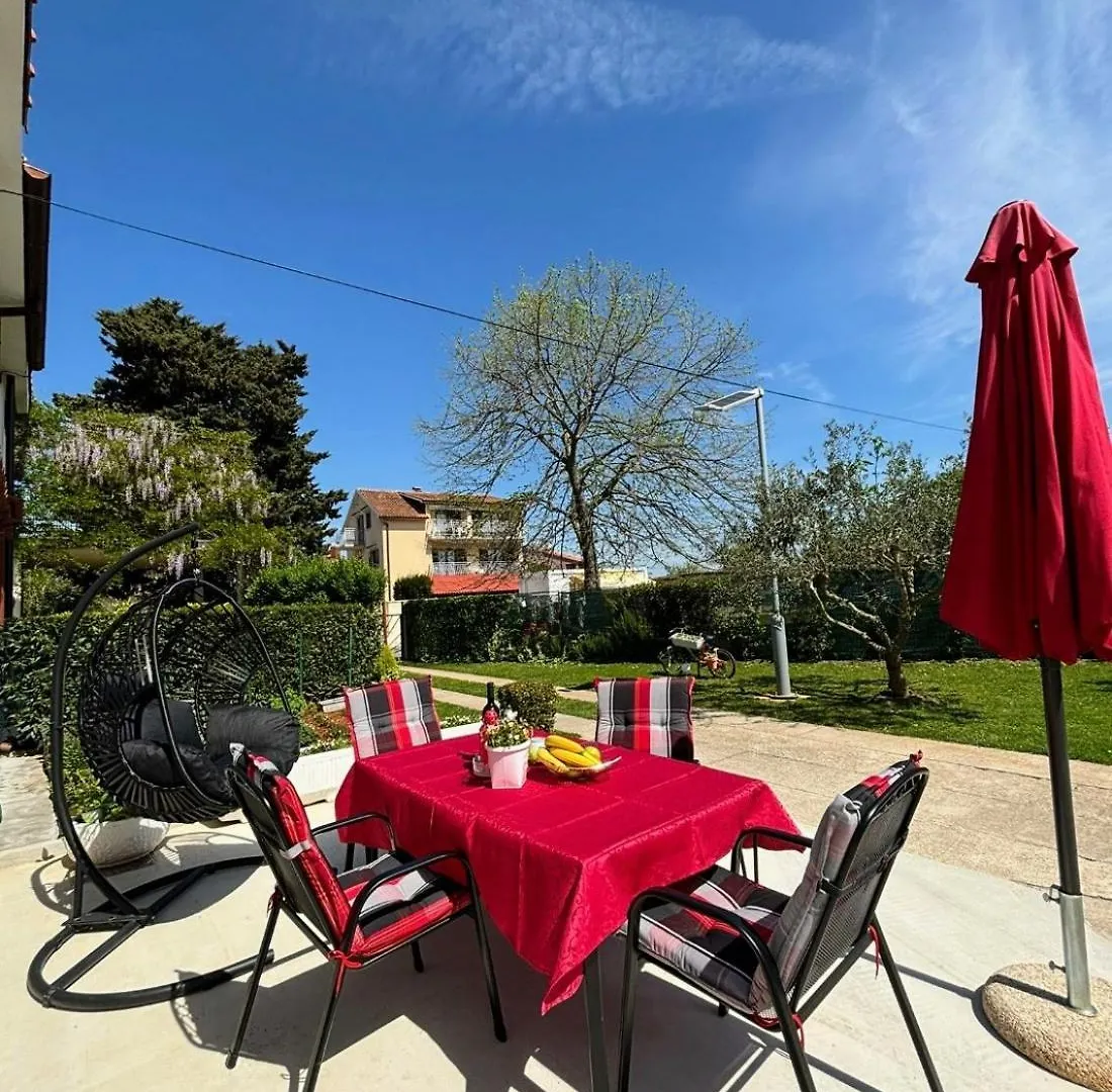 Apartman Ema Fazana 0*,  Croatia
